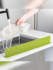 Dry Sink Guard Duo controlling everyday sink splashes